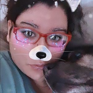 Meet your Posher, Alisha